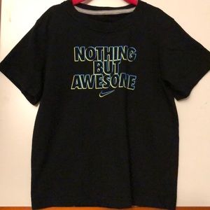 Nike Tee Shirt boys